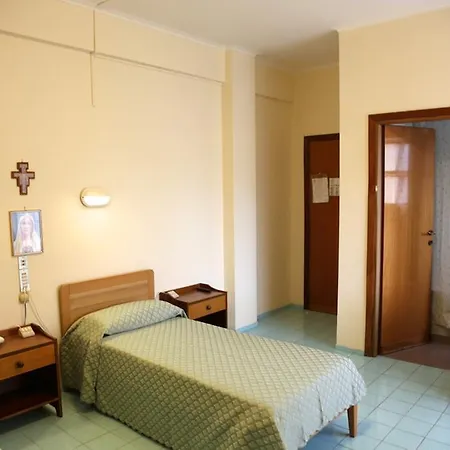 Hotell Casa Piccole Ancelle Di Cristo Re Rom