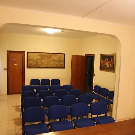 Hotell Casa Piccole Ancelle Di Cristo Re Rom