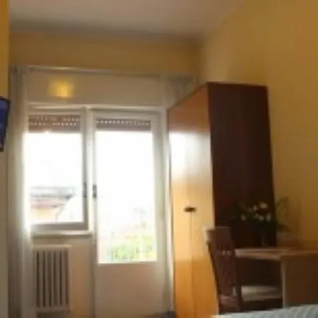 카사 피콜레 안셀레 디 크리스토 레 로마