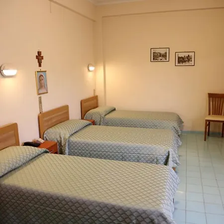 Hotel Casa Piccole Ancelle Di Cristo Re Rome