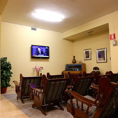 فندق Casa Piccole Ancelle Di Cristo Re روما