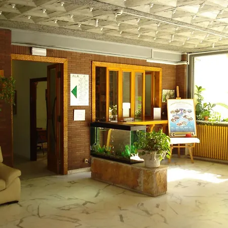 Casa Piccole Ancelle Di Cristo Re Rome