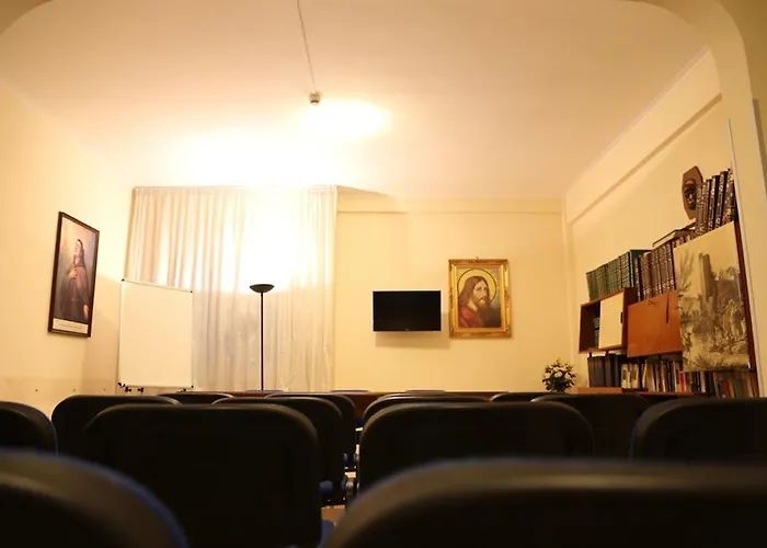 Hotel Casa Piccole Ancelle Di Cristo Re Rome