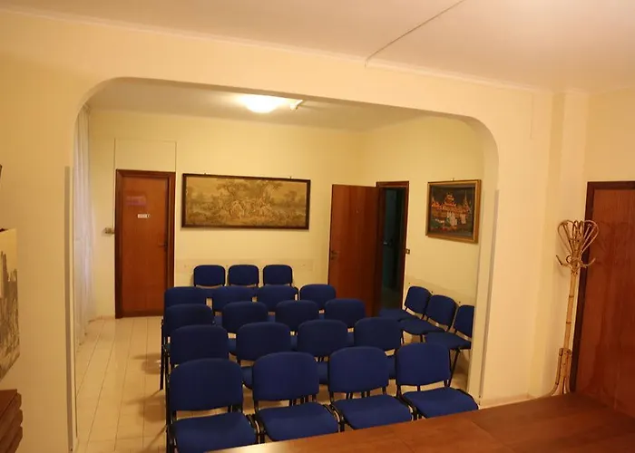 Hotel Casa Piccole Ancelle Di Cristo Re Rome